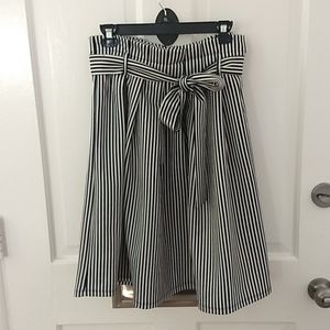 Black and White Stripped Skirt XL NWOT